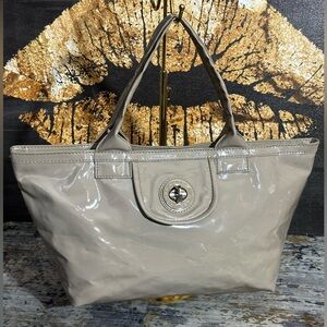 Marc by Marc Jacobs Tote-ally Patent Tote